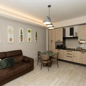https://domus-maximo-2.it-romehotels.com